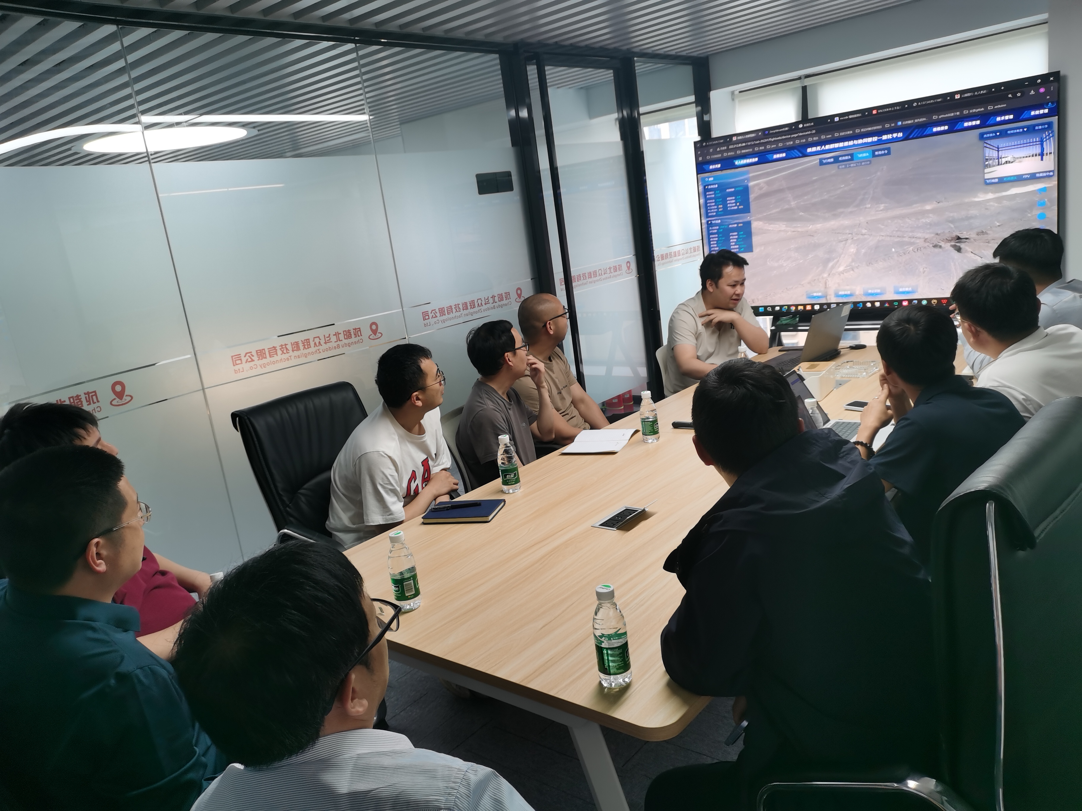 华为云、成都理工大学、西南石油大学到访北斗众联，共探技术路线国产化